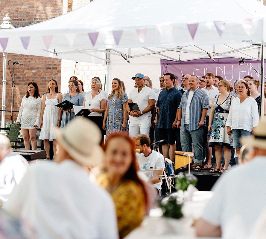 Tauffest 2023: Popchor Spandau und Gäste vor der Bühne